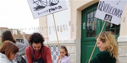 BICICLETA MANIFESTA
