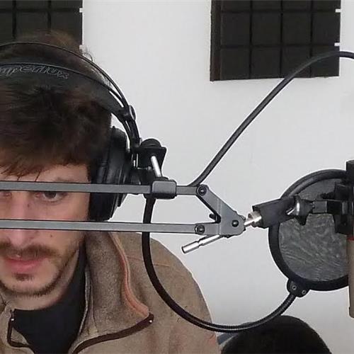 OS MEUS LÁBIOS VÊM TOCAR: UM ARQUIVO VOCOSONORO PARA JÚLIO DINIS COM TIAGO SCHWÄBL