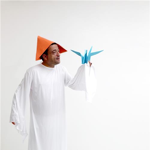 BRANCO – TEATRO SENSORIAL PARA BEBÉS E NÃO SÓ - POR ESTAÇÃO DA LETRAS